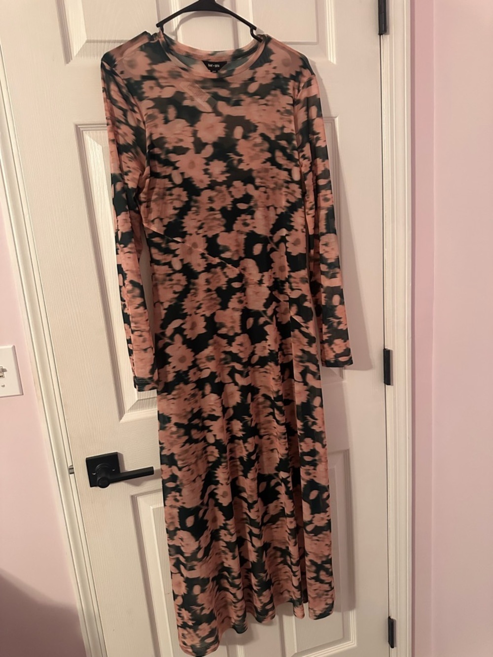 Long Sleeve Floral Maxi Dress in Brown and Black